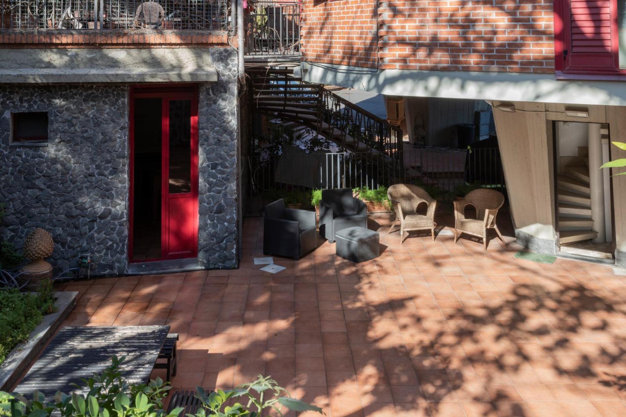 Magnolia Design Apartment Aci Castello Bagian luar foto